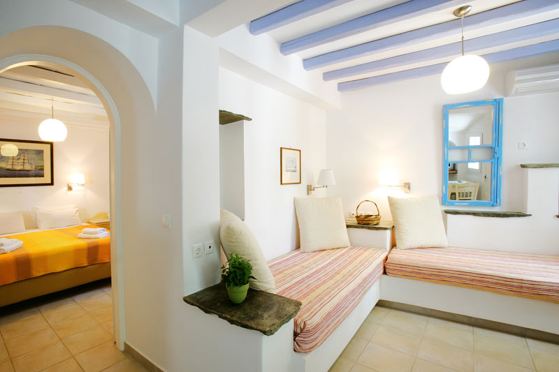 Golden Beach Hotel & Apartments