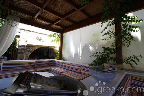 Golden Beach Hotel & Apartments