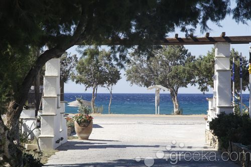 Golden Beach Hotel & Apartments