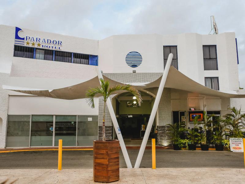 Parador Hotel