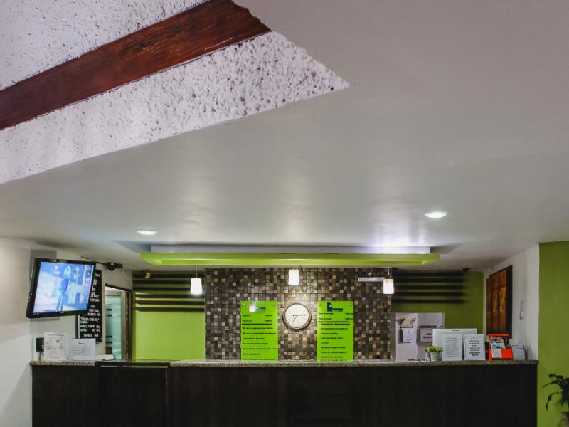 Parador Hotel