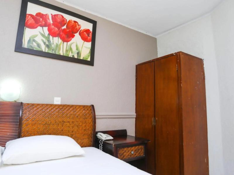 Parador Hotel