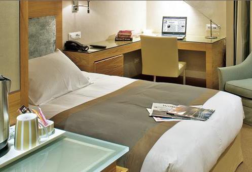 Rodos Park Suites & Spa Hotel