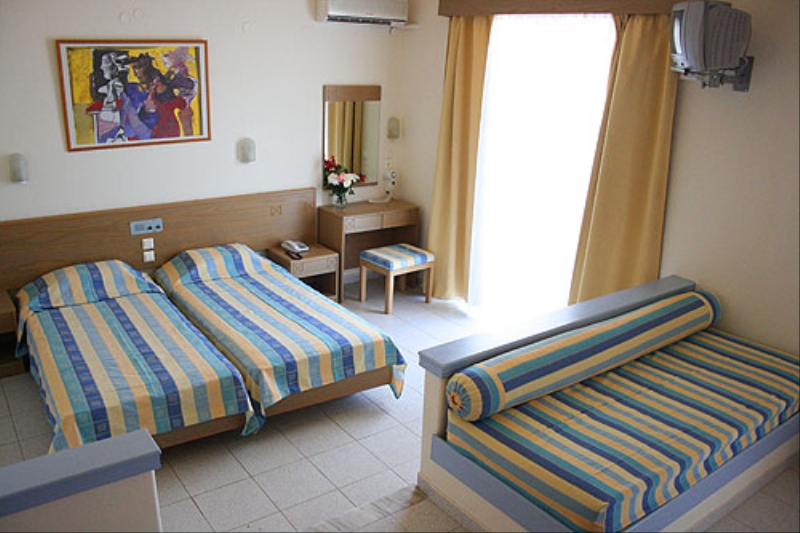 Irinna Hotel