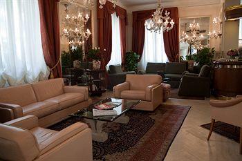 De Rose Palace