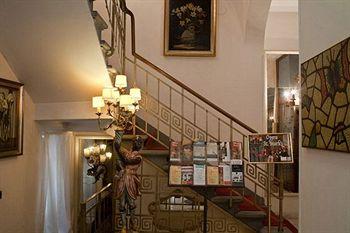 De Rose Palace