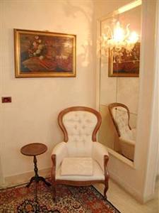 De Rose Palace
