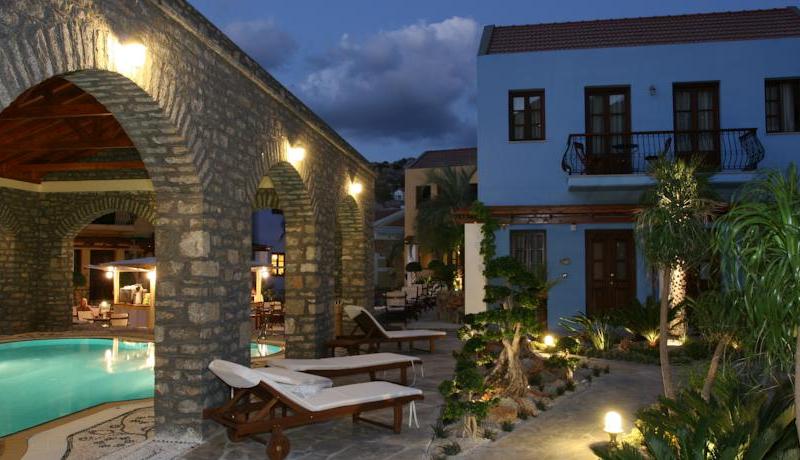 Iapetos Village