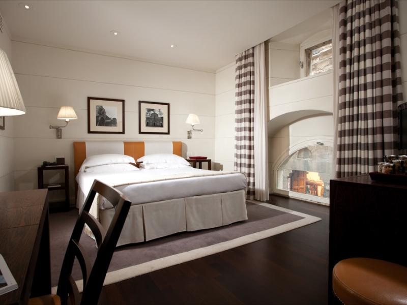 Gallery Hotel Art