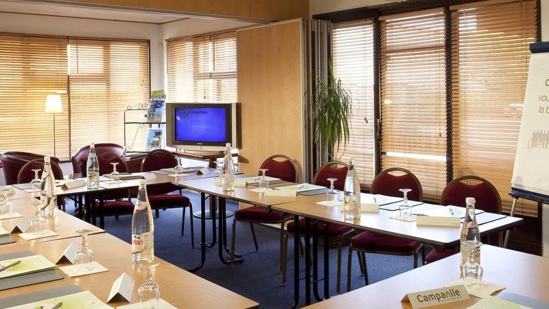 Campanile Dijon Nord Toison d'Or