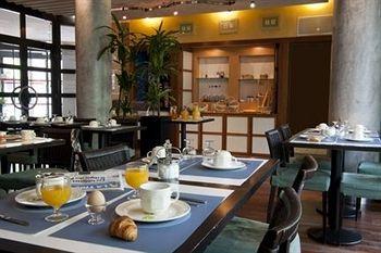 Adagio City Aparthotel la Defense Esplanade