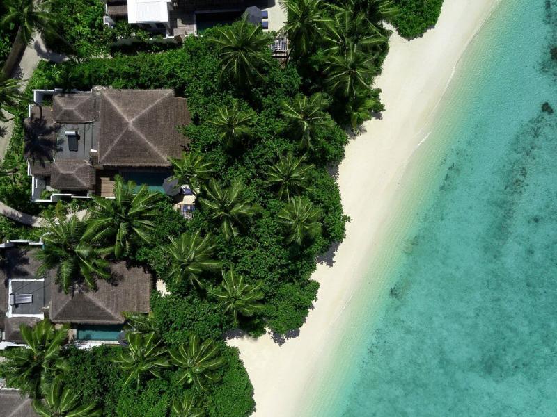 The Halcyon Private Isles Maldives, Autograph Collection