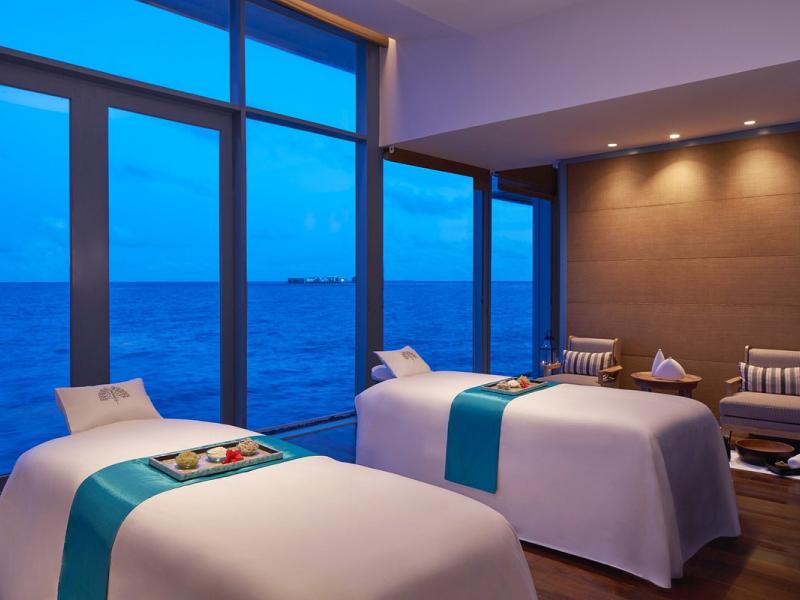 The Halcyon Private Isles Maldives, Autograph Collection