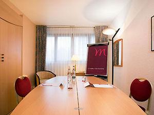 Mercure Versailles Parly 2