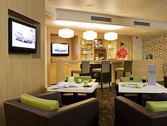 Mercure Paris Massy Gare TGV