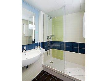 Mercure Paris Massy Gare TGV