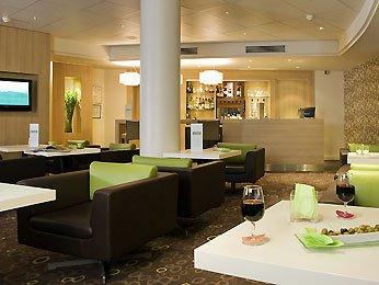Mercure Paris Massy Gare TGV