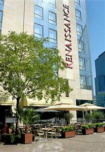 Renaissance Paris La Defense Hotel