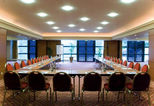 Renaissance Paris La Defense Hotel
