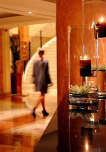 Renaissance Paris La Defense Hotel