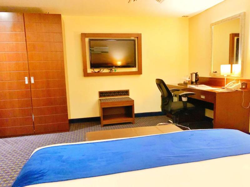 Best Western Premier Muscat