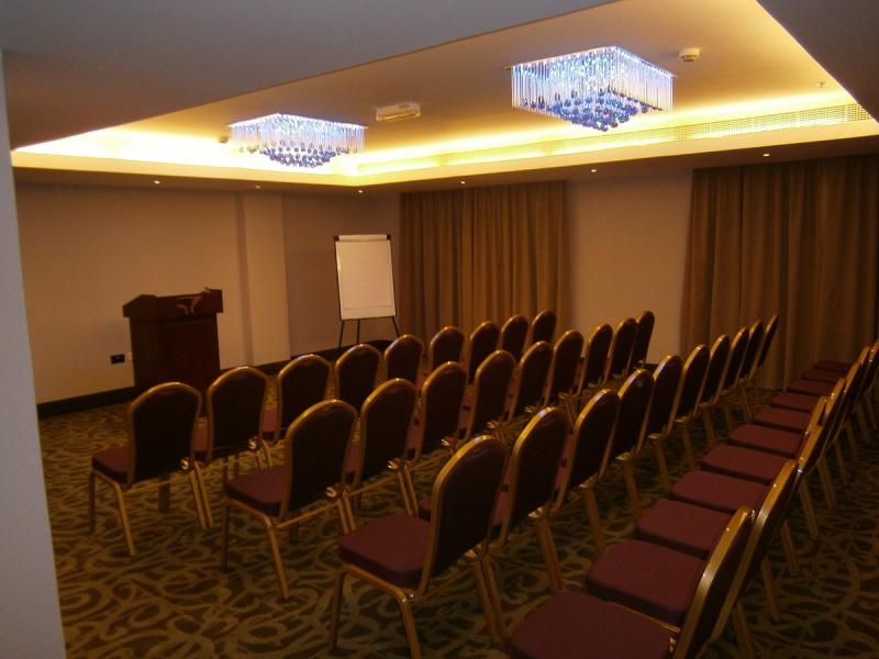 Best Western Premier Muscat