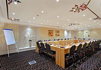 Golden Tulip Cannes Hotel de Paris