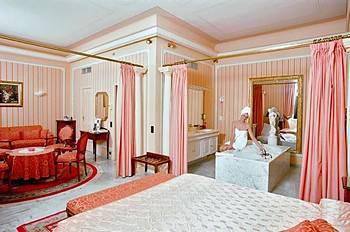 Golden Tulip Cannes Hotel de Paris