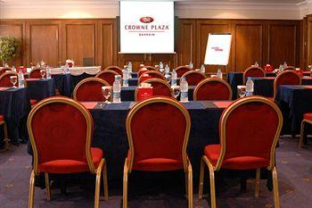 Crowne Plaza Hotel