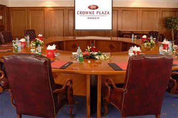 Crowne Plaza Hotel