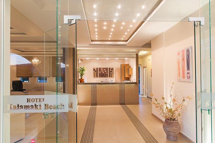 Kalamaki Beach Hotel