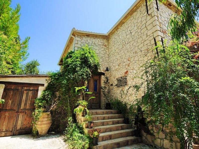 Vafias Villas