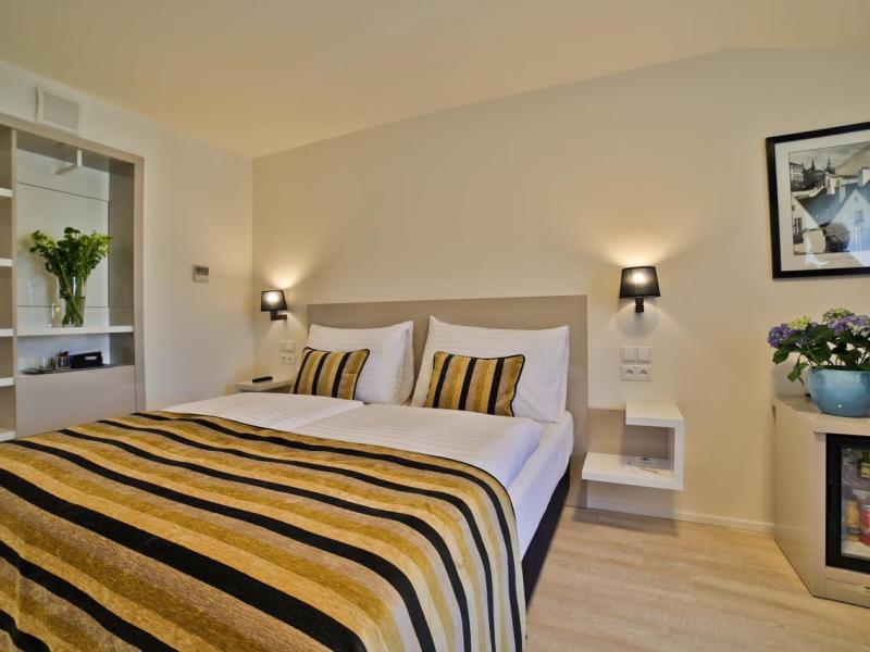 Ariston & Ariston Patio