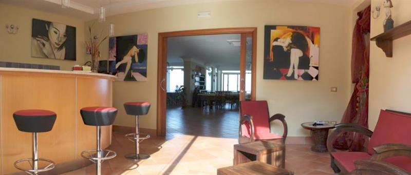 Baia Hotel