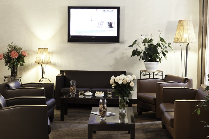 New Hotel Lafayette