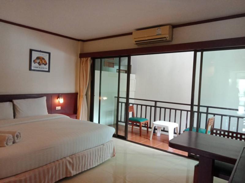 Outdoor Inn & Restaurant