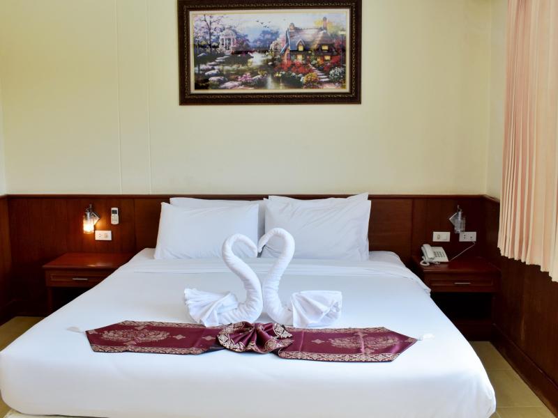 Outdoor Inn & Restaurant