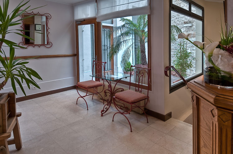 California Saint-Germain