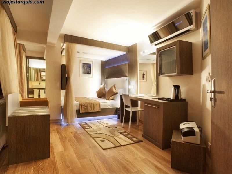 Jazz Hotel