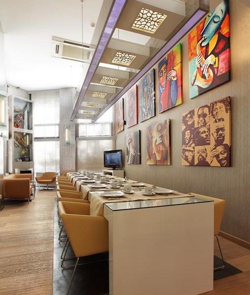 Jazz Hotel