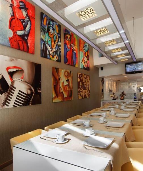 Jazz Hotel