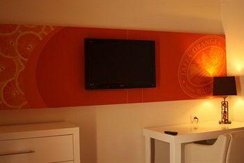 Ruth Daniel Residence