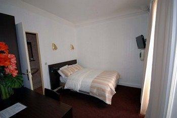 La Boetie Hotel