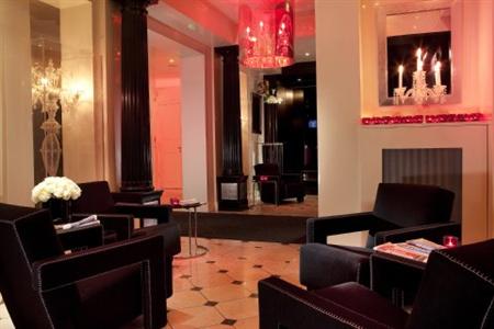 Room Mate Alain Champs Elysees