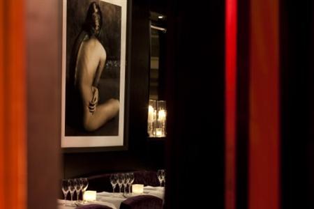 Room Mate Alain Champs Elysees