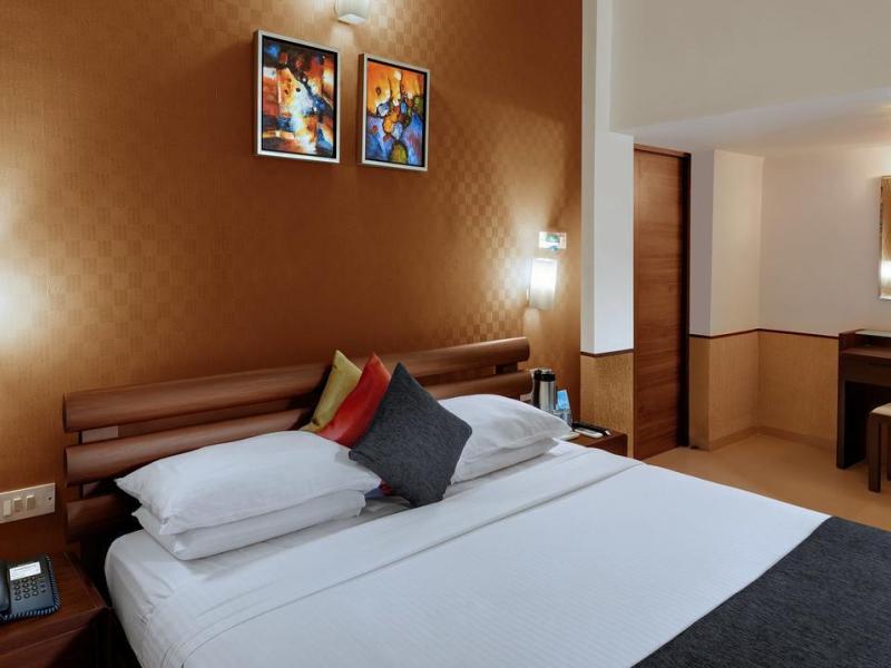 Sandalwood Hotel & Retreat