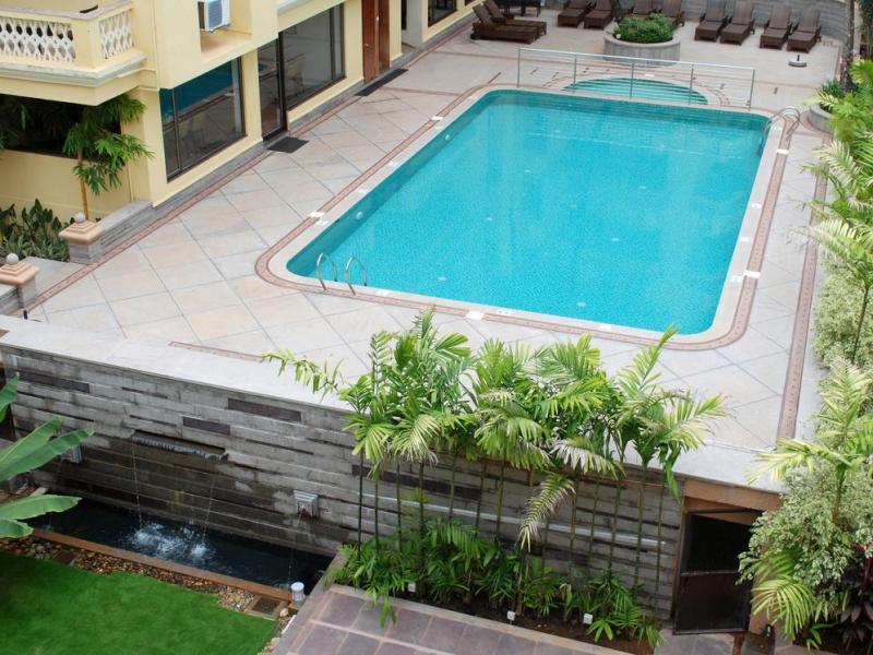 Sandalwood Hotel & Retreat