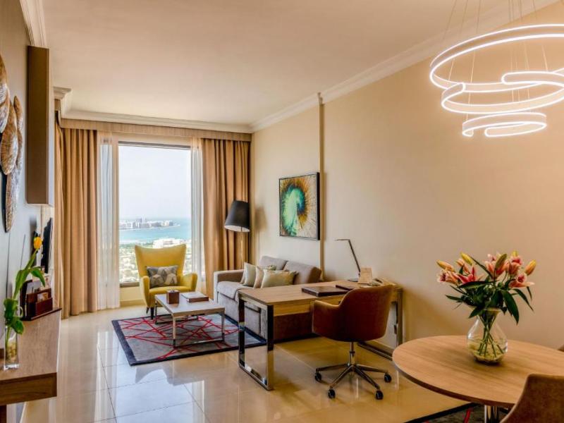 Two Seasons Hotel & Apartments