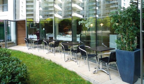 Residhome Courbevoie La Defense