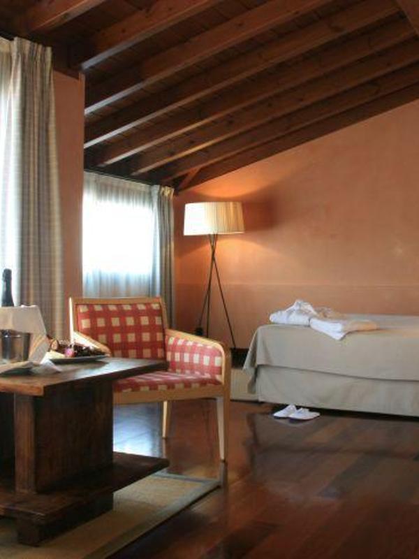 El Montanya Resort & Spa